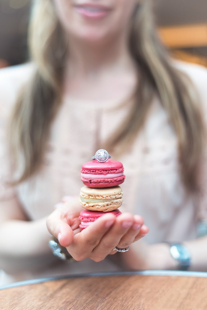 Creative engagement photo ideas - Creative macarons shot_