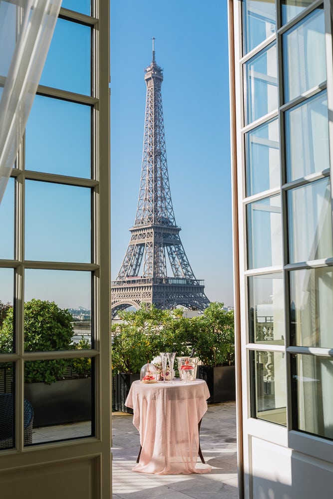 Elope in Paris - Best venue for Eiffel Tower view lunch Elope in Paris - Best venue for Eiffel Tower view lunch