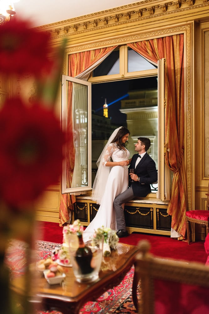 Intimate Paris elopement at a parisian hotel - Hotel Raphael in Paris Intimate Paris elopement at a parisian hotel - Hotel Raphael in Paris