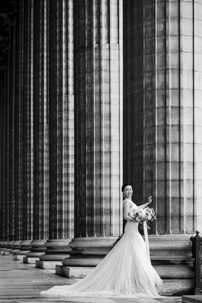 paris pre wedding photography - bridal portrait at La Madeleine in Paris paris pre wedding photography - bridal portrait at La Madeleine in Paris