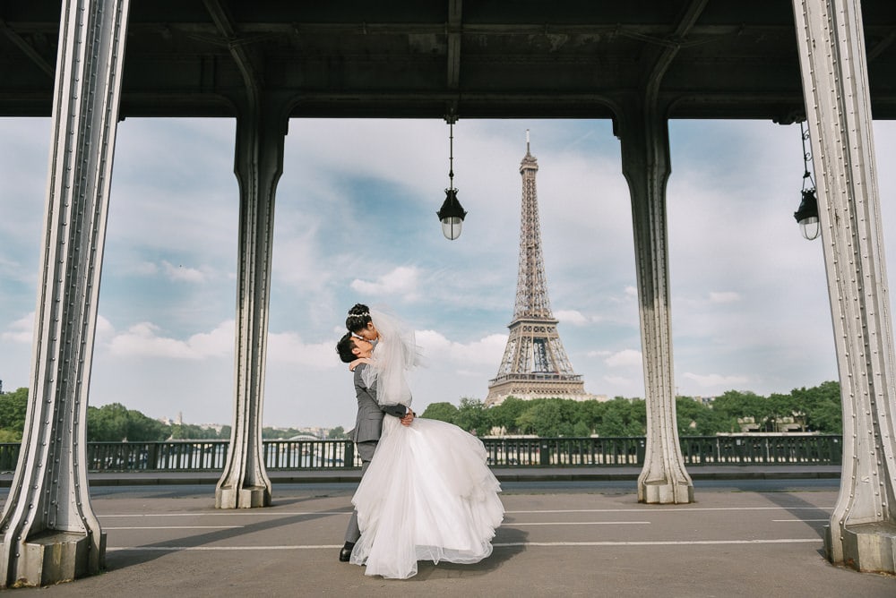 paris wedding photoshoot package - The romantic lift paris wedding photoshoot package - The romantic lift