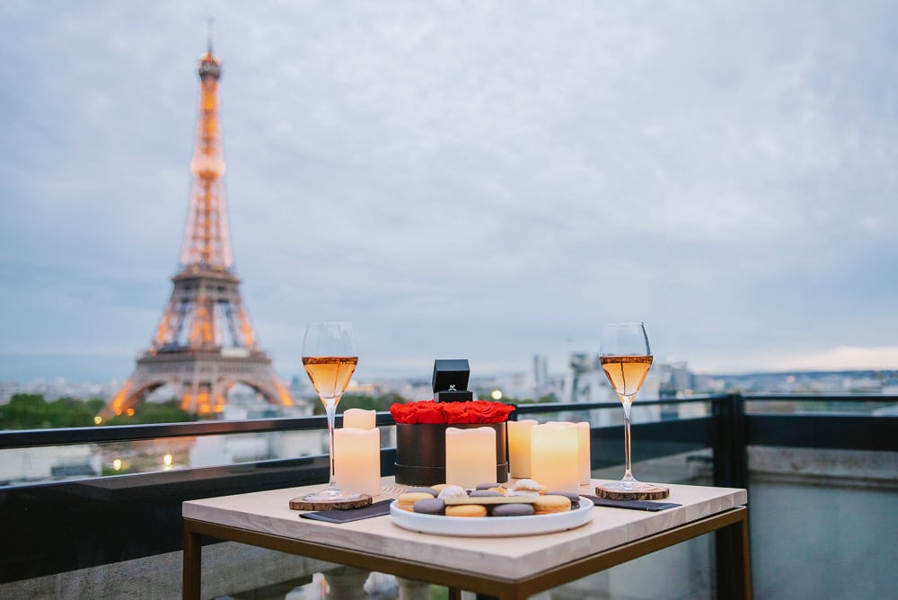 Beautiful Eiffel Tower Restaurant Photography